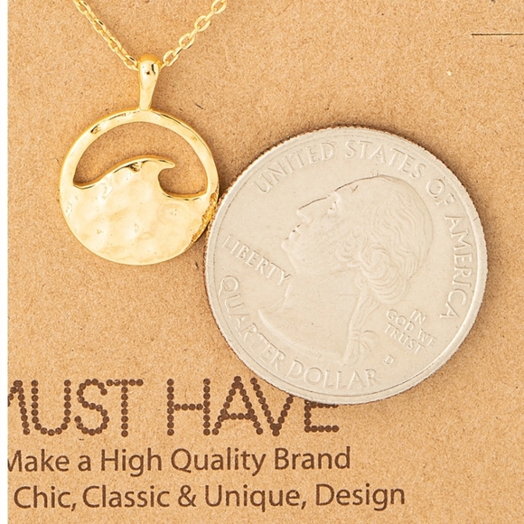 WAVE Petite Necklace - Picture 2 of 3